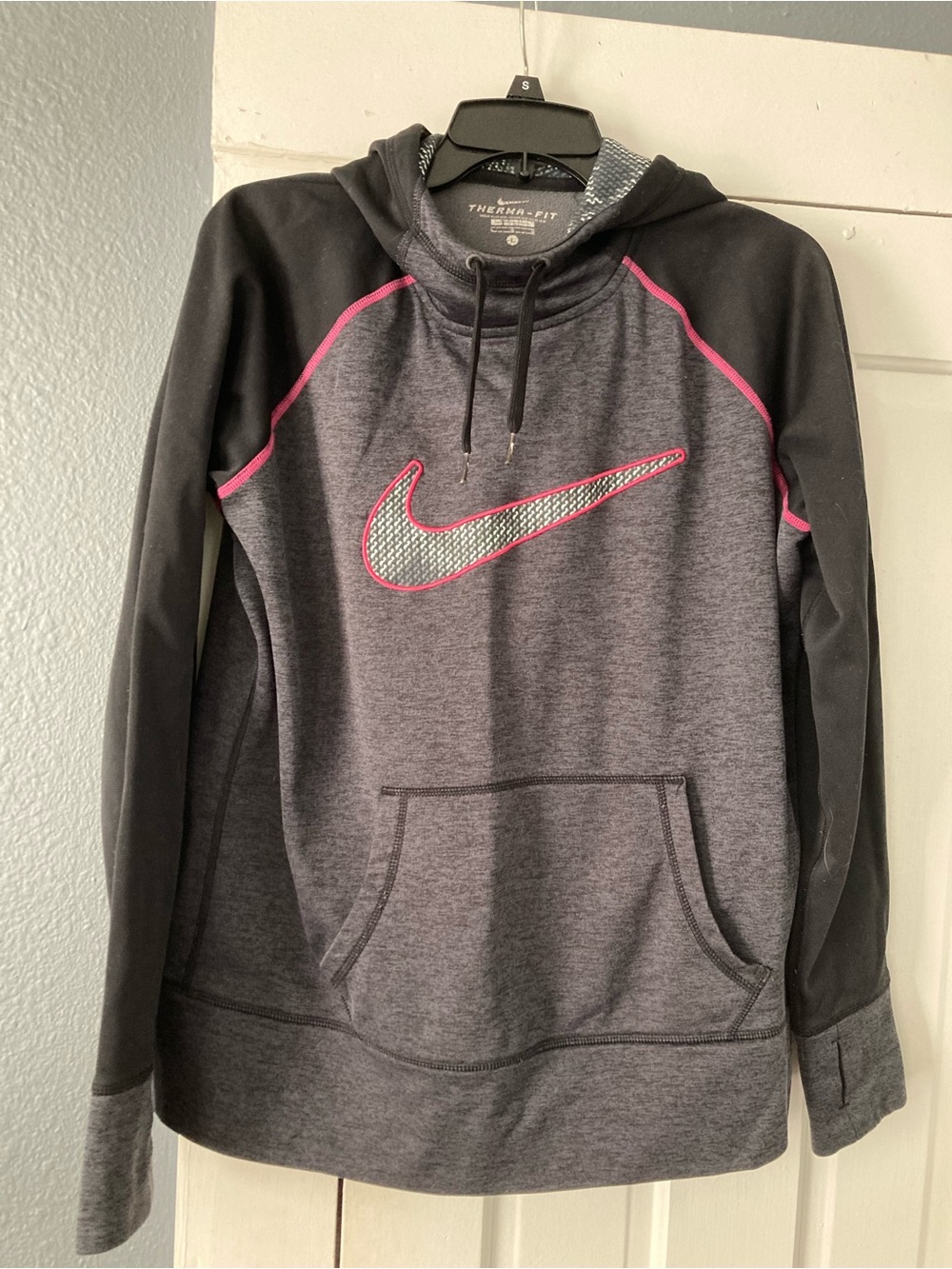 Nike Gray & Black Therma-Fit Hoodie with Pink Accents